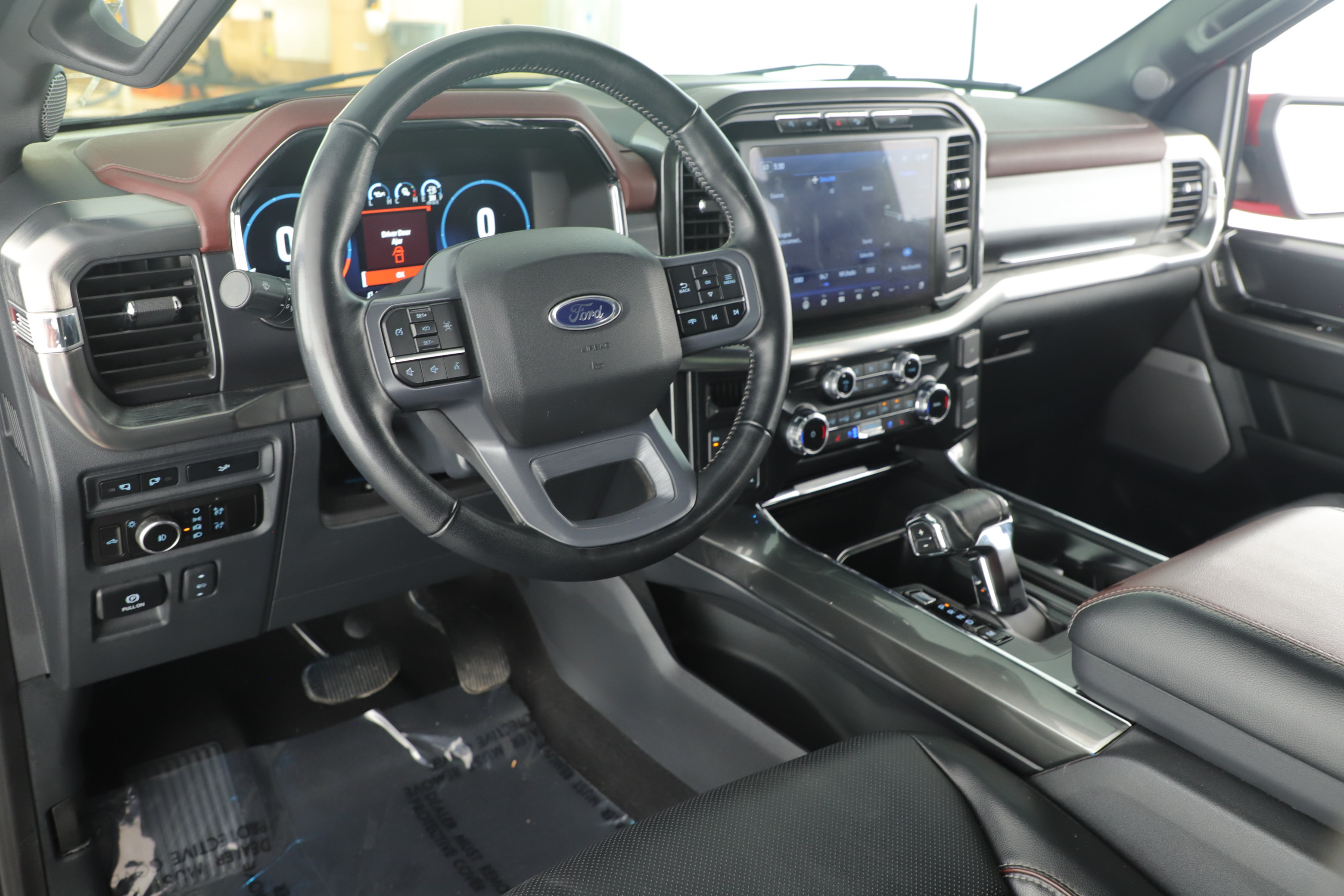 Certified 2023 Ford F150 Lariat AWD/4WD image 11
