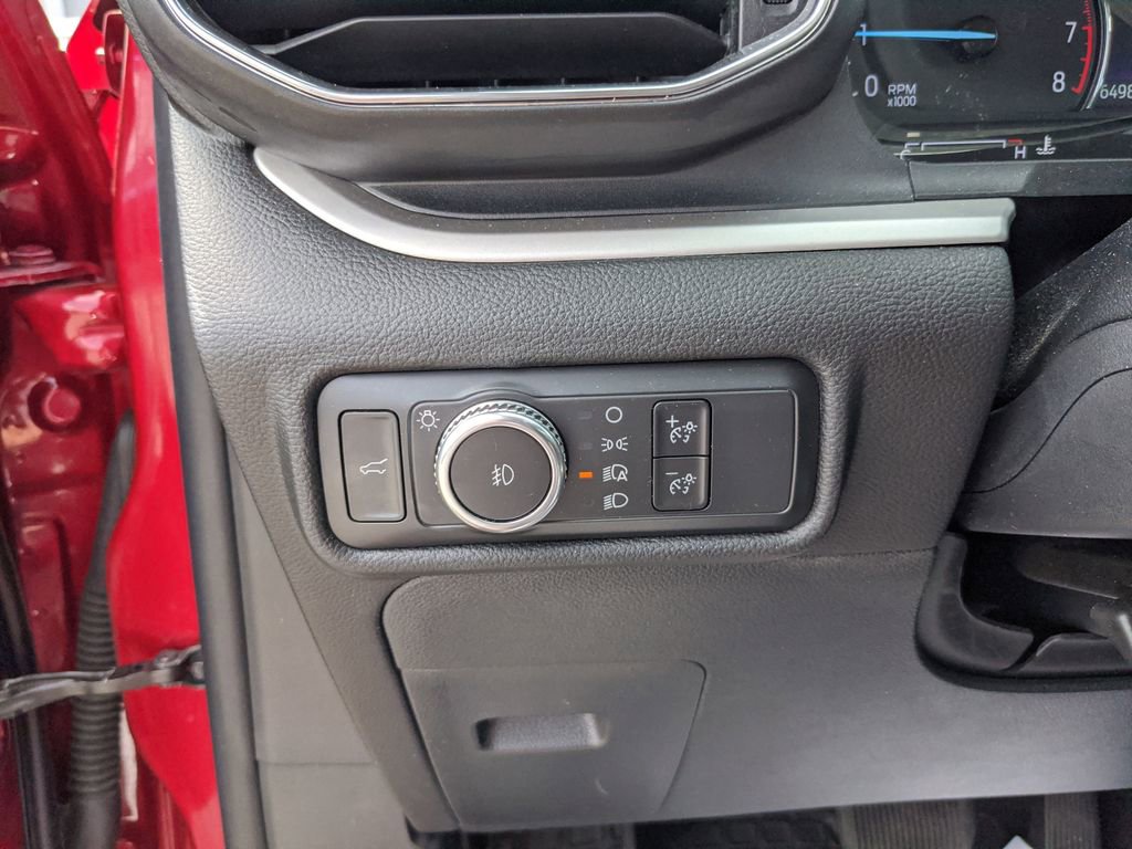 Certified 2022 Ford Explorer XLT w/ Equipment Group 202A image 25