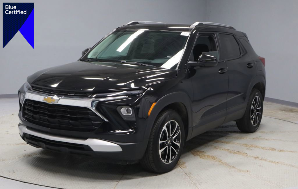 Used 2025 Chevrolet TrailBlazer LT w/ LT Cold Weather Package