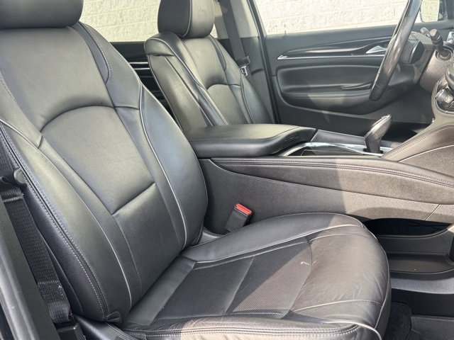 Used 2020 Buick Enclave Avenir w/ Avenir Technology Package image 18
