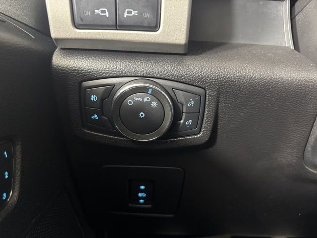 Certified 2017 Ford F150 Lariat w/ Equipment Group 502A Luxury AWD/4WD image 20