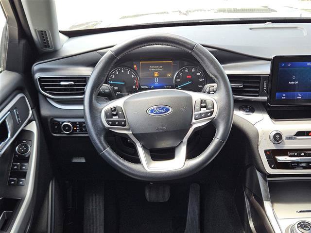 Certified 2024 Ford Explorer XLT w/ Equipment Group 202A RWD image 29