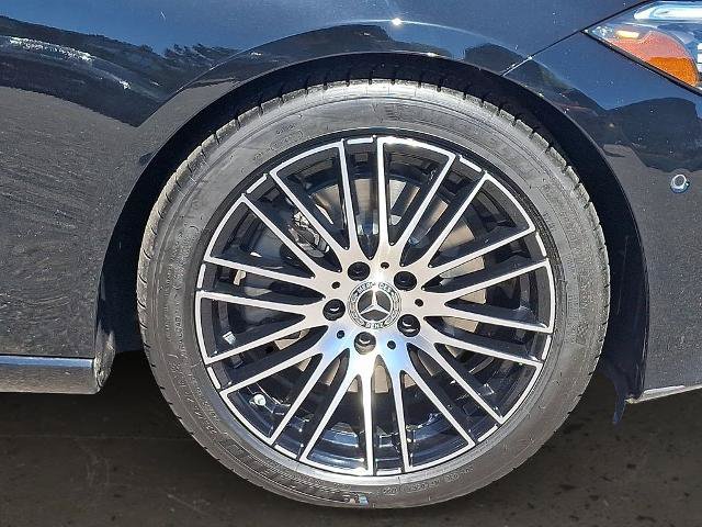 Used 2025 Mercedes-Benz C 300 4MATIC Sedan image 9