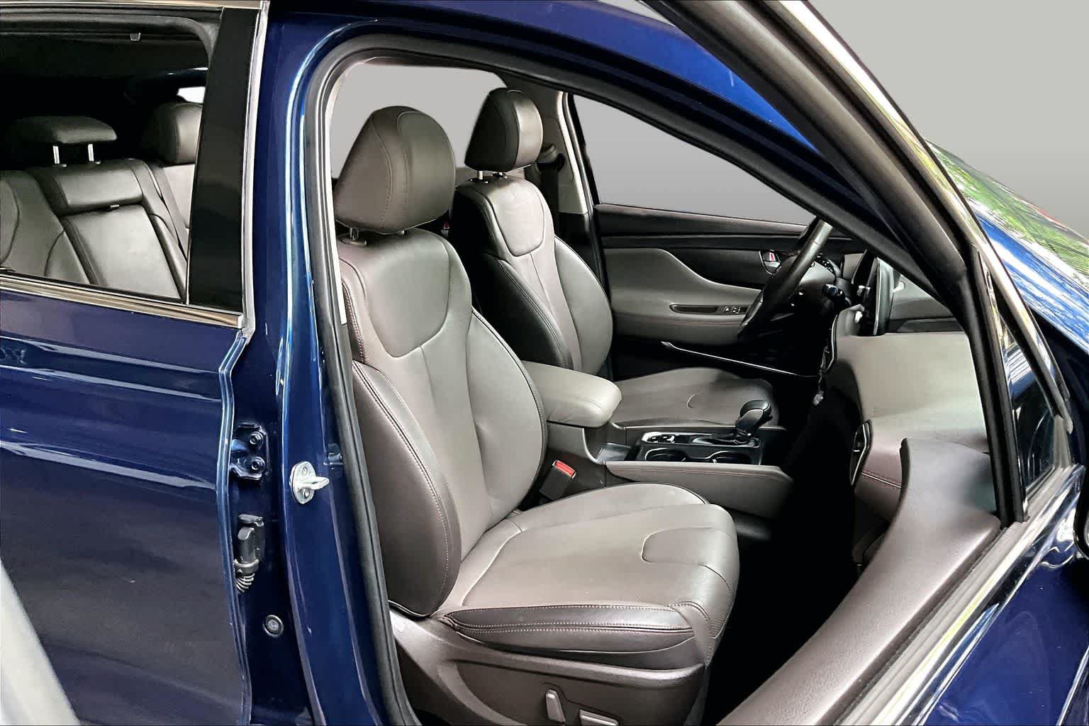 Used 2020 Hyundai Santa Fe Limited FWD image 8