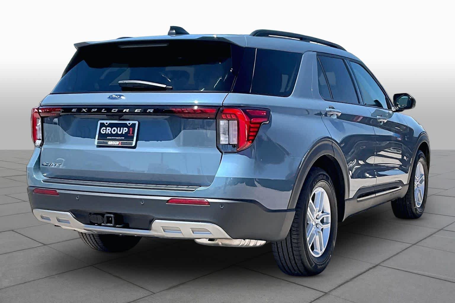 Certified 2026 Ford Explorer Active w/ Active Comfort Package RWD image 13