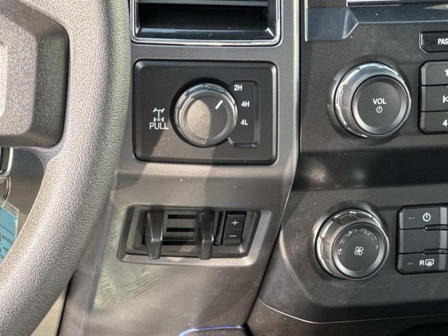 Certified 2022 Ford F250 XLT w/ Black Appearance Package image 22