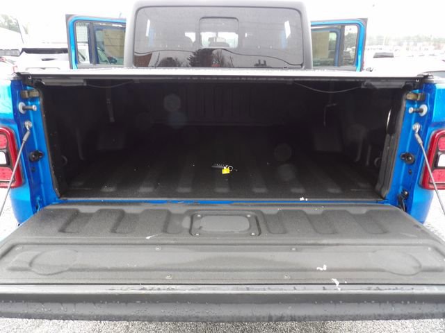 Used 2020 Jeep Gladiator Sport w/ Quick Order Package 24S image 26