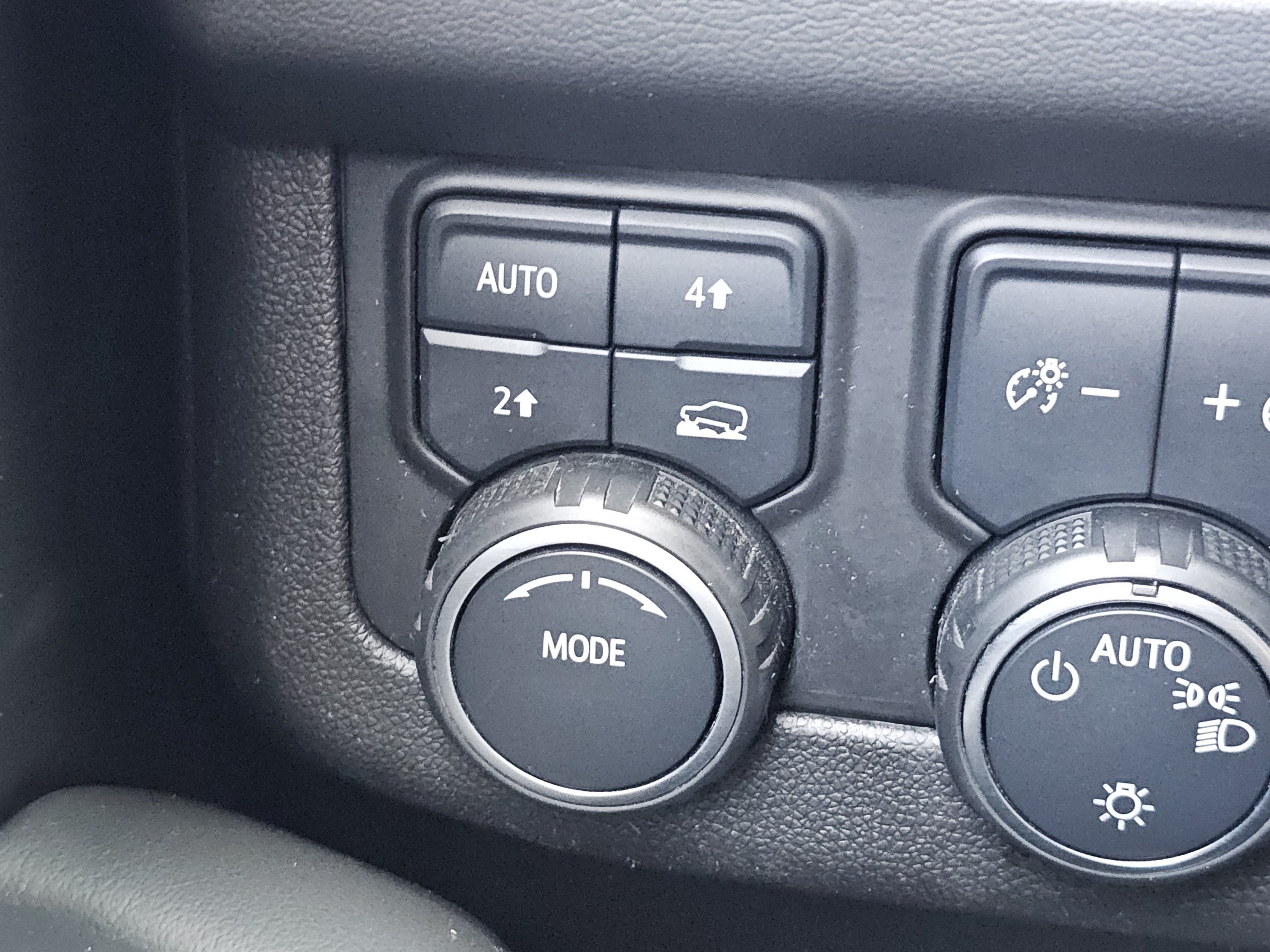 Used 2023 Chevrolet Tahoe RST AWD/4WD image 10