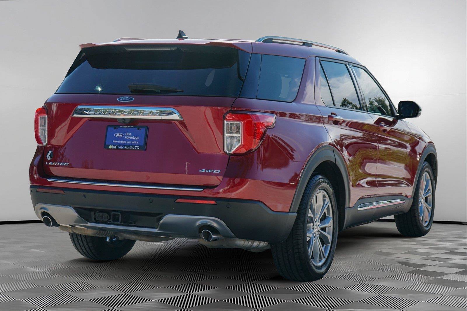 Certified 2021 Ford Explorer Limited AWD/4WD image 5