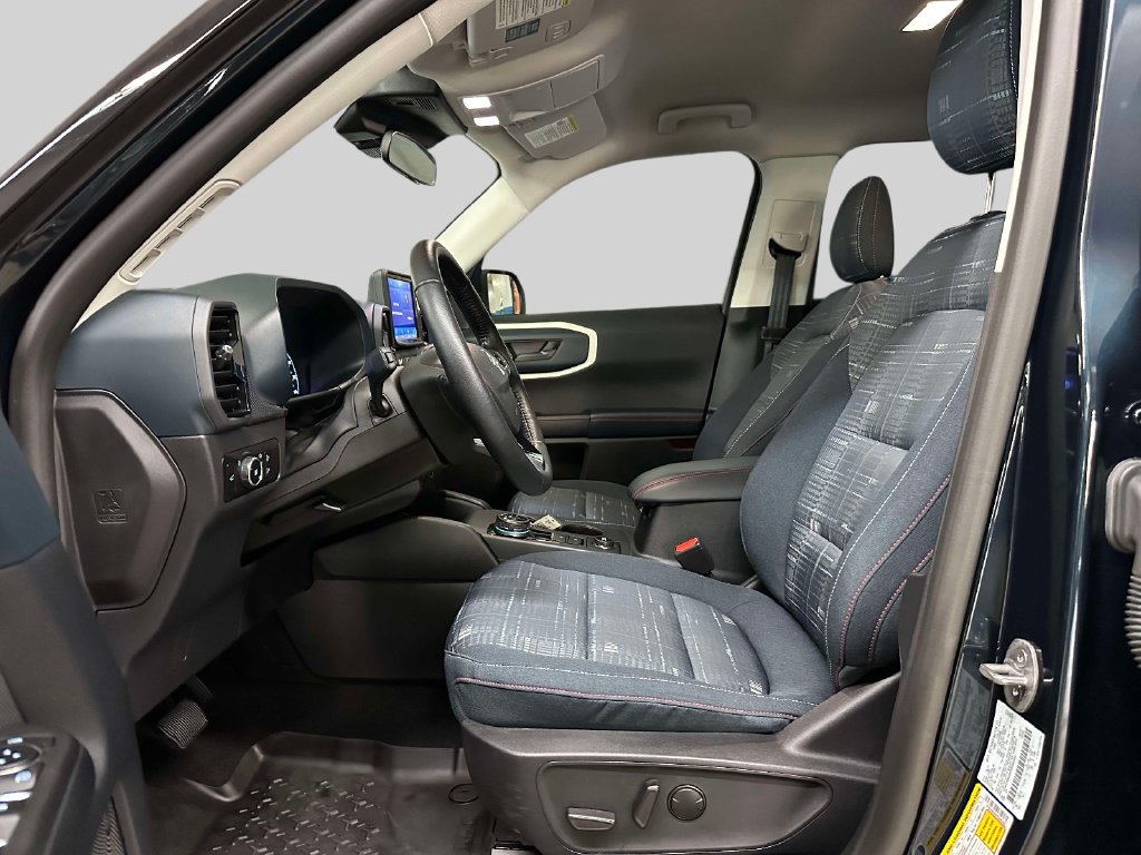Certified 2023 Ford Bronco Sport Heritage w/ Heritage Convenience Package AWD/4WD image 9