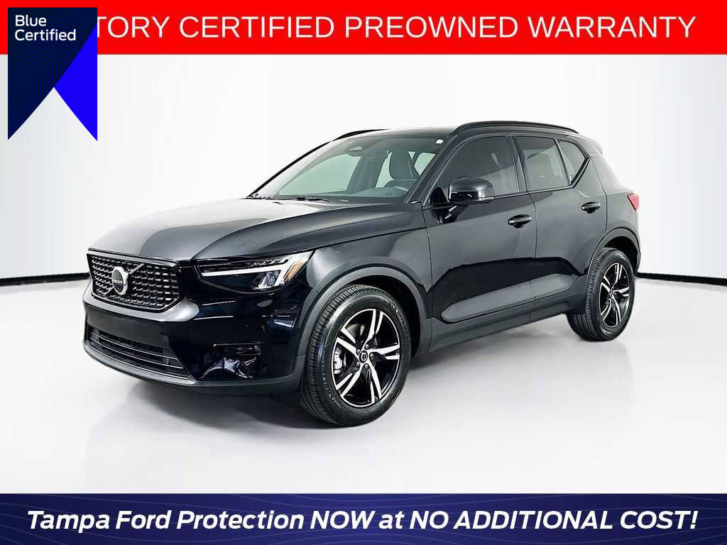 Used 2023 Volvo XC40 B5 Plus