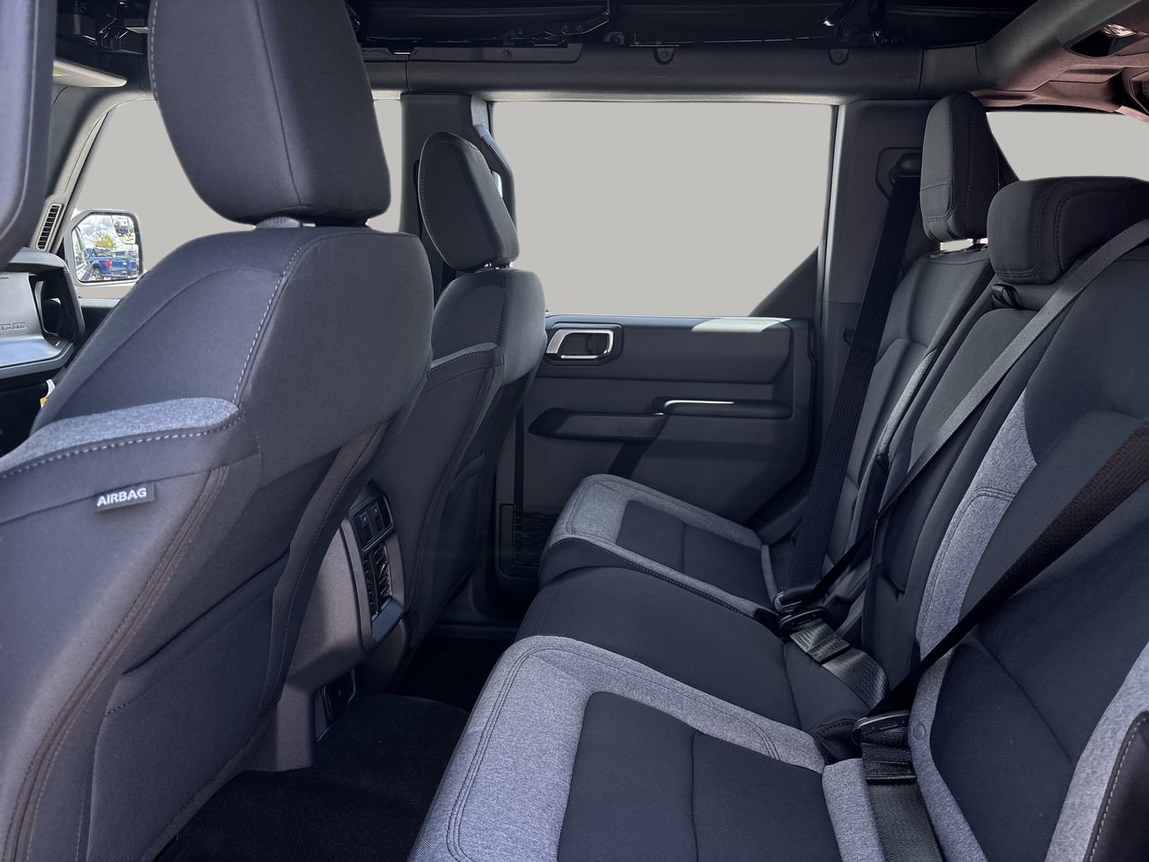Certified 2025 Ford Bronco 4-Door AWD/4WD image 15