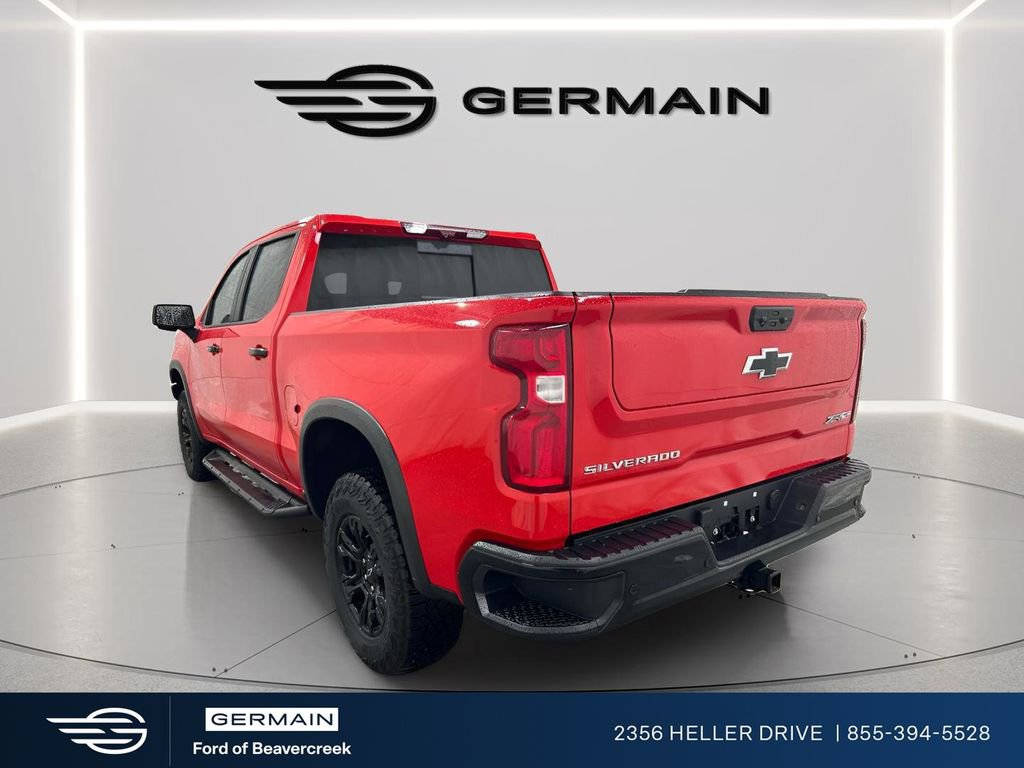 Used 2025 Chevrolet Silverado 1500 ZR2 w/ Technology Package image 4