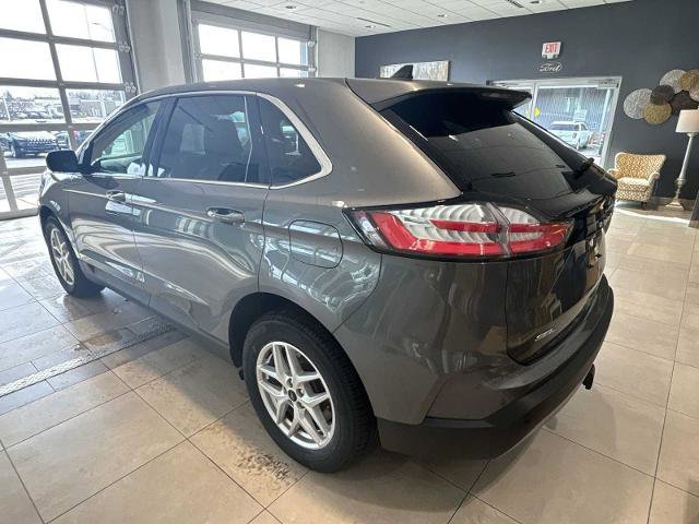 Certified 2023 Ford Edge SEL w/ Convenience Package image 3