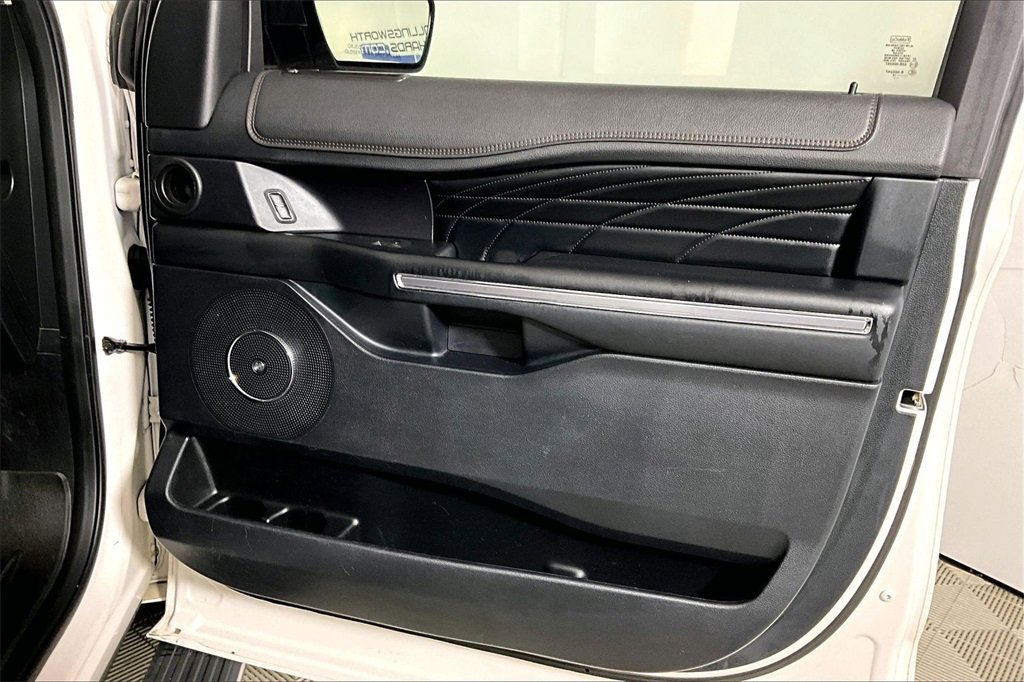 Certified 2019 Ford Expedition Max Platinum image 19