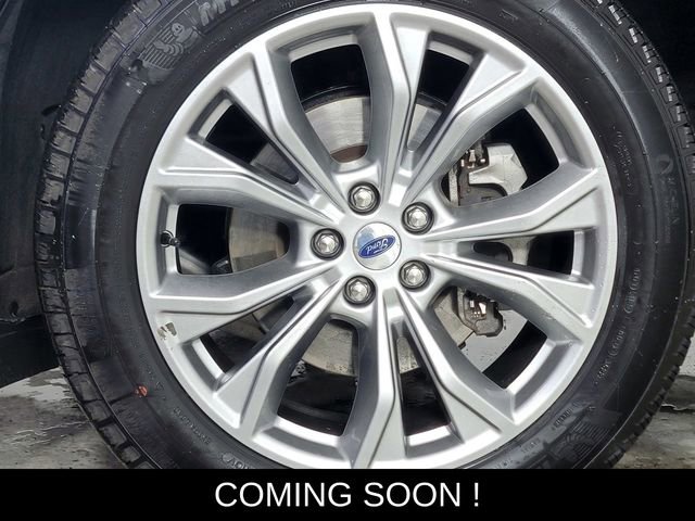 Certified 2022 Ford Explorer XLT w/ Equipment Group 202A image 10