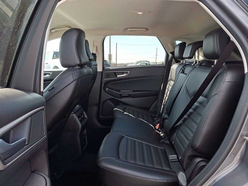 Certified 2024 Ford Edge SEL AWD/4WD image 10