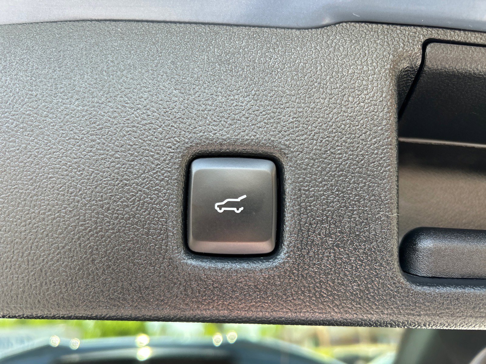 Certified 2024 Ford Escape ST-Line w/ Tech Pack #1 AWD/4WD image 14