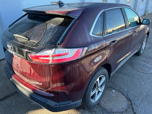 Certified 2024 Ford Edge SEL w/ Convenience Package AWD/4WD image 5