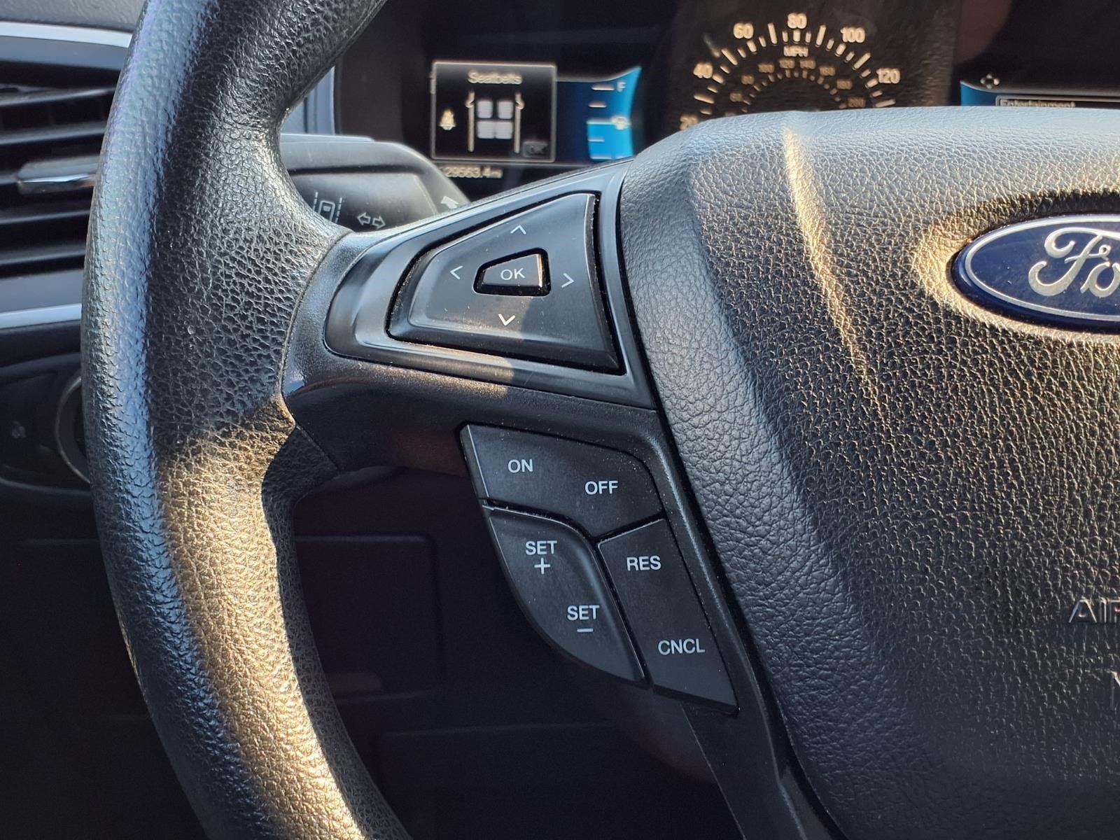 Certified 2023 Ford Edge SE w/ Black Appearance Package AWD/4WD image 24