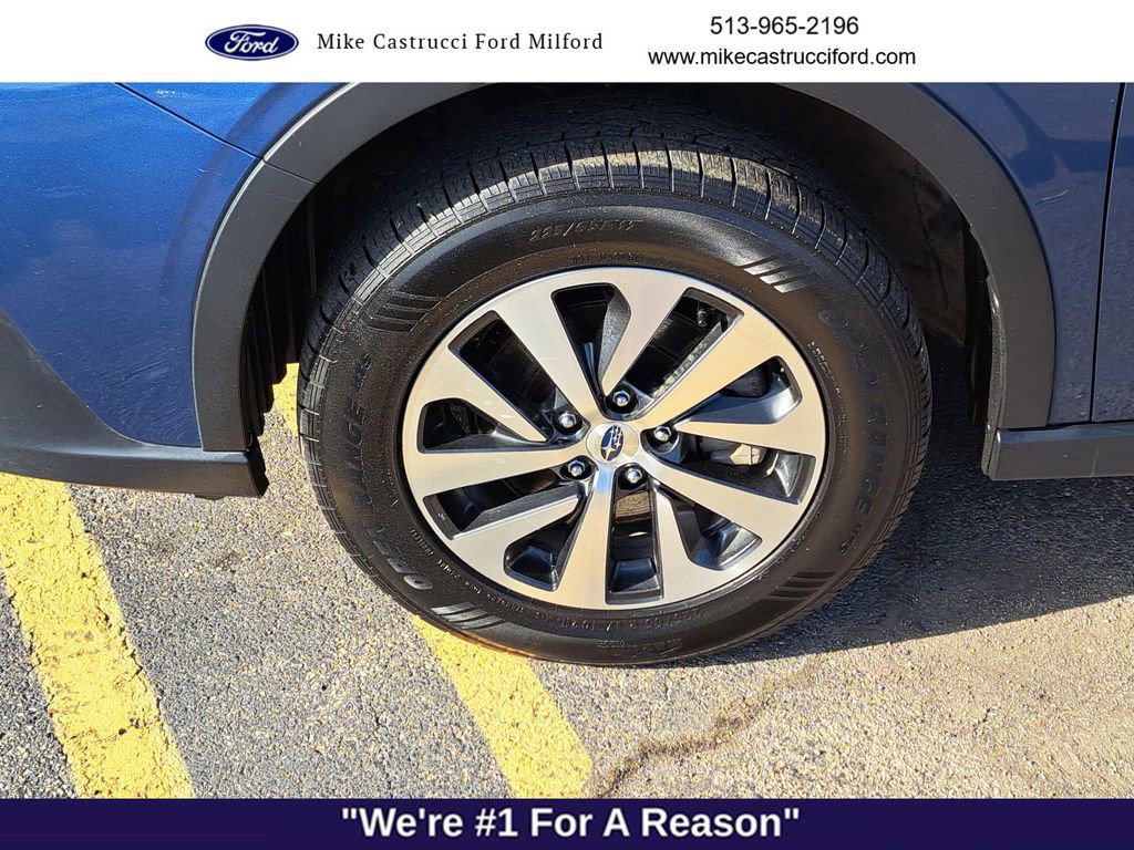 Used 2022 Subaru Outback Premium image 9