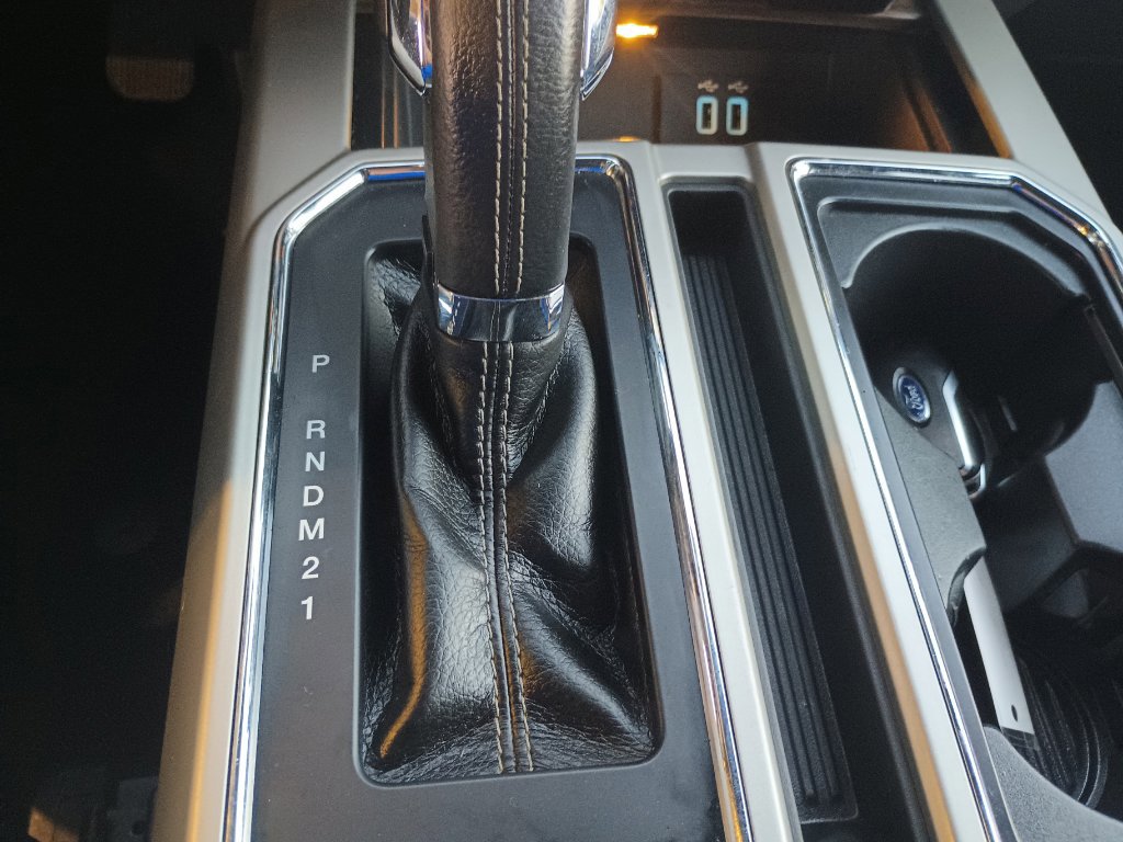 Certified 2016 Ford F150 Lariat image 22