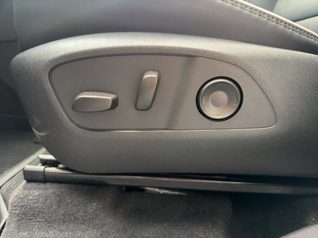 Used 2026 GMC Acadia Denali w/ Super Cruise Package image 20