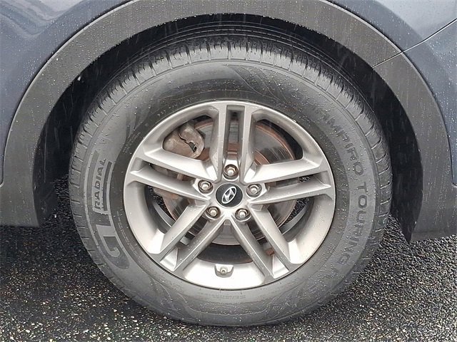 Used 2017 Hyundai Santa Fe Sport image 8