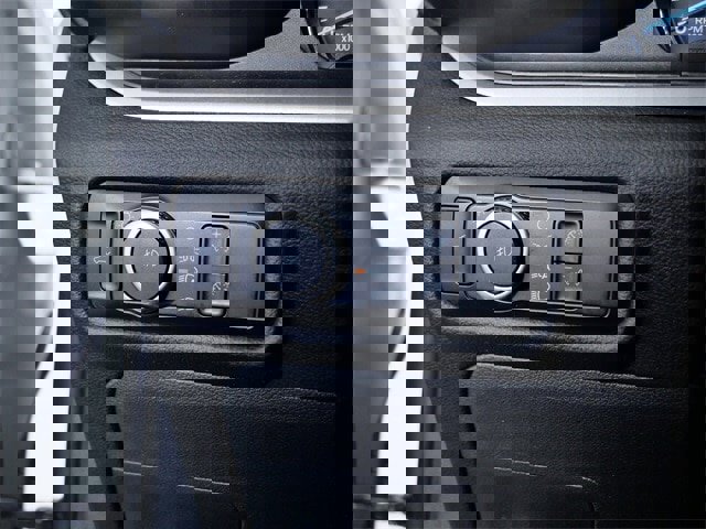 Certified 2023 Ford Explorer XLT w/ Equipment Group 202A image 24