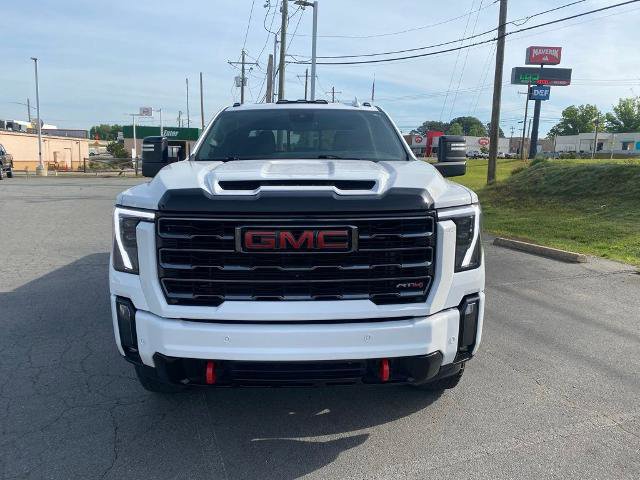 Used 2024 GMC Sierra 2500 AT4 w/ AT4 Premium Plus Package AWD/4WD image 8