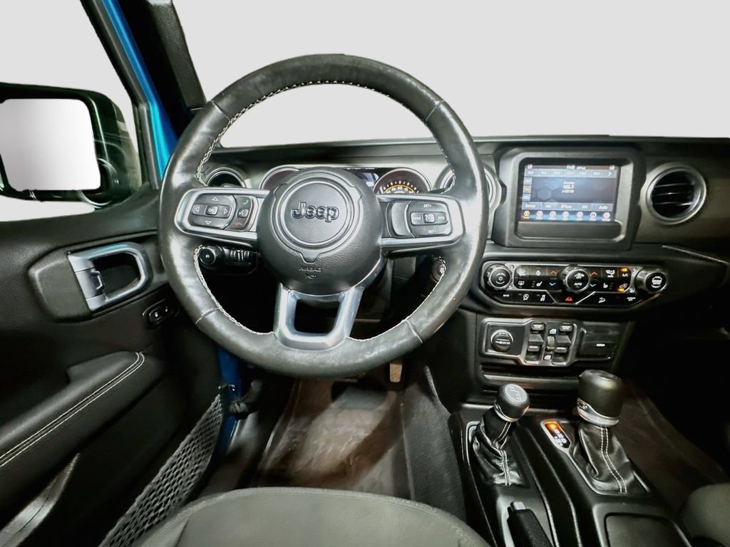 Used 2019 Jeep Wrangler Unlimited Sahara w/ LED Lighting Group AWD/4WD image 32