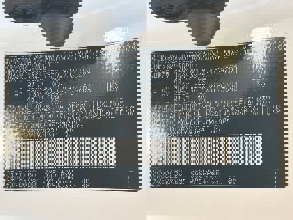 Used 2019 Toyota Highlander XLE w/ Carpet Mat Package (TMS) image 37