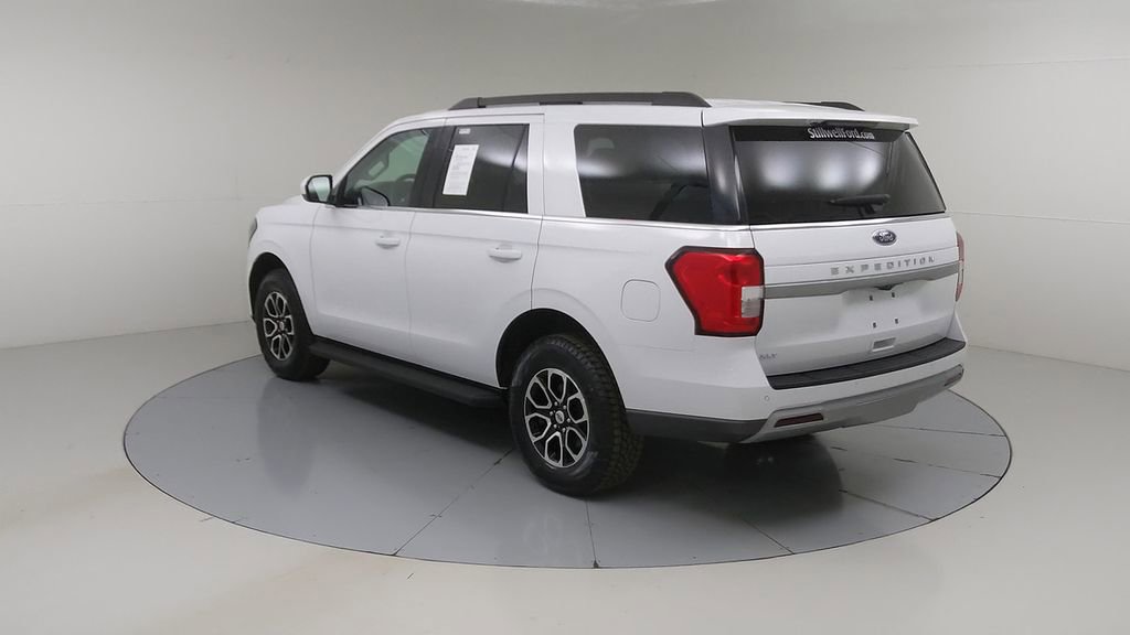 Certified 2024 Ford Expedition XLT image 18