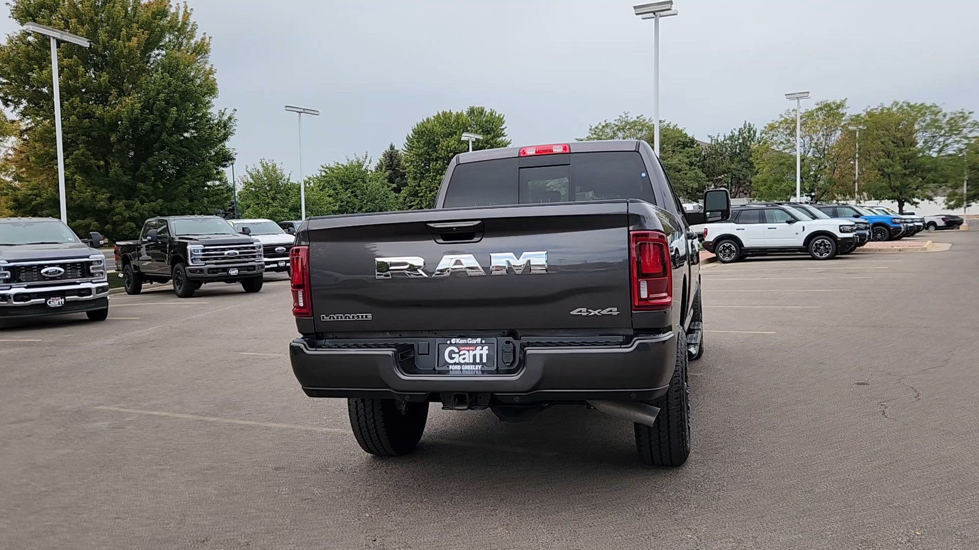 Used 2025 RAM 2500 Laramie AWD/4WD image 18