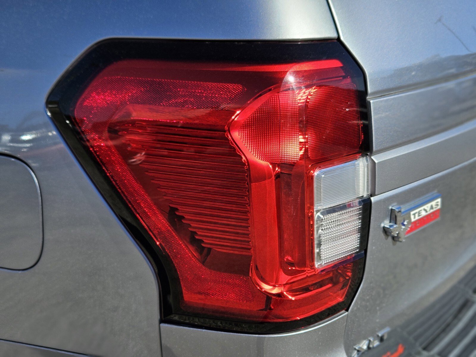Certified 2023 Ford Expedition XLT image 10
