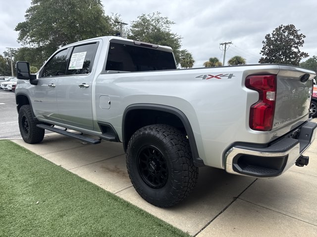Used 2022 Chevrolet Silverado 2500 LTZ AWD/4WD image 7