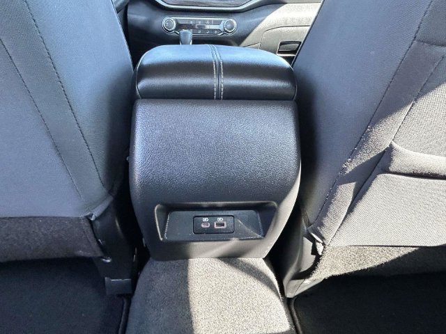 Used 2025 Nissan Altima 2.5 SV FWD image 14