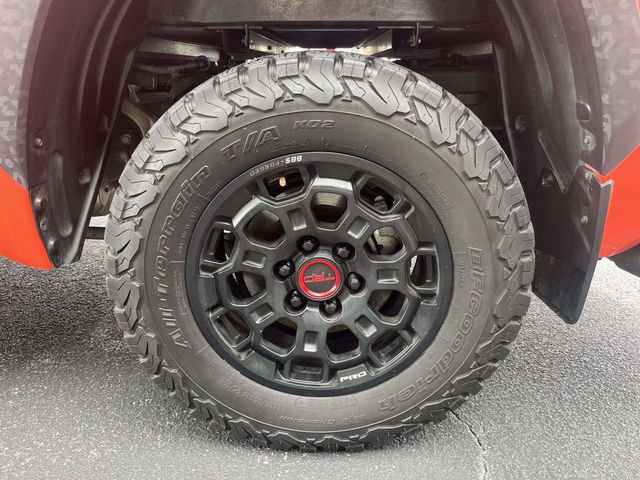 Used 2022 Toyota Tundra TRD Pro AWD/4WD image 11