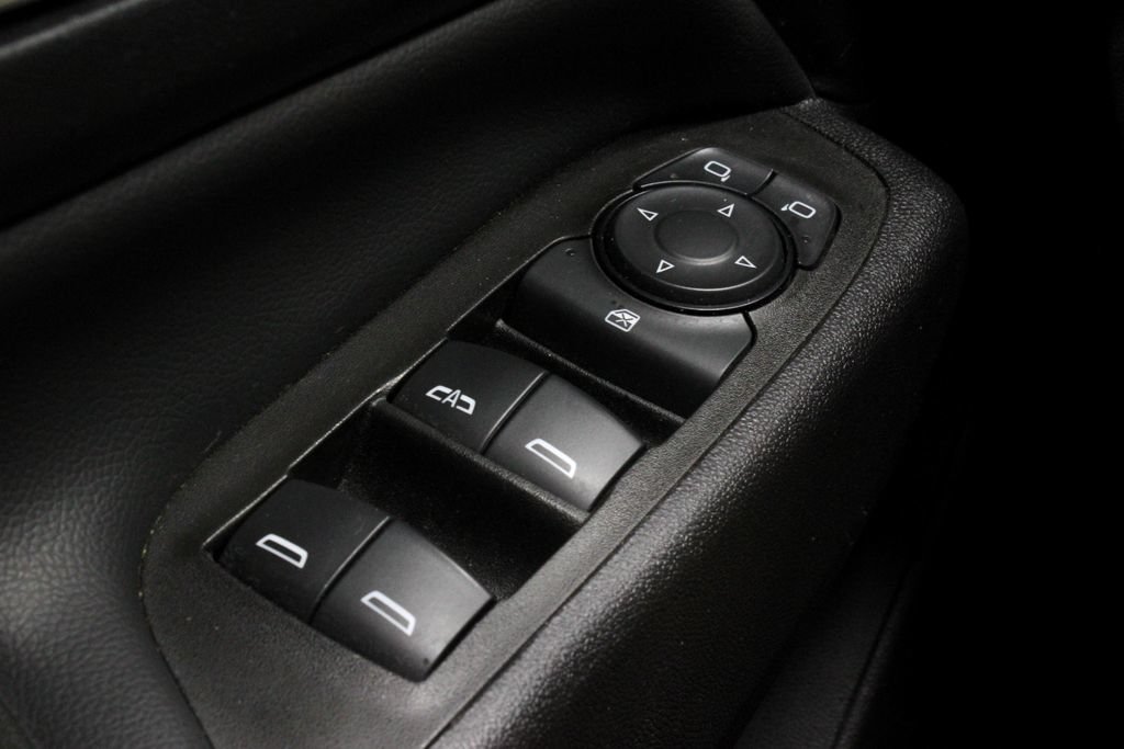 Used 2024 Chevrolet Equinox LT AWD/4WD image 25