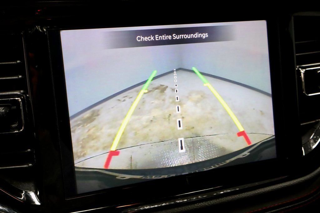 Used 2022 Dodge Durango R/T w/ Blacktop Package image 9