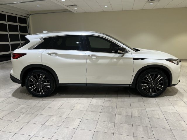 Used 2022 INFINITI QX50 Luxe w/ Appearance Package FWD image 6