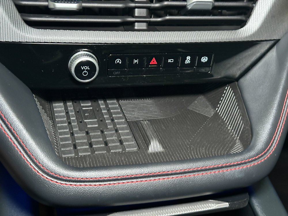 Certified 2025 Ford Explorer ST AWD/4WD image 35