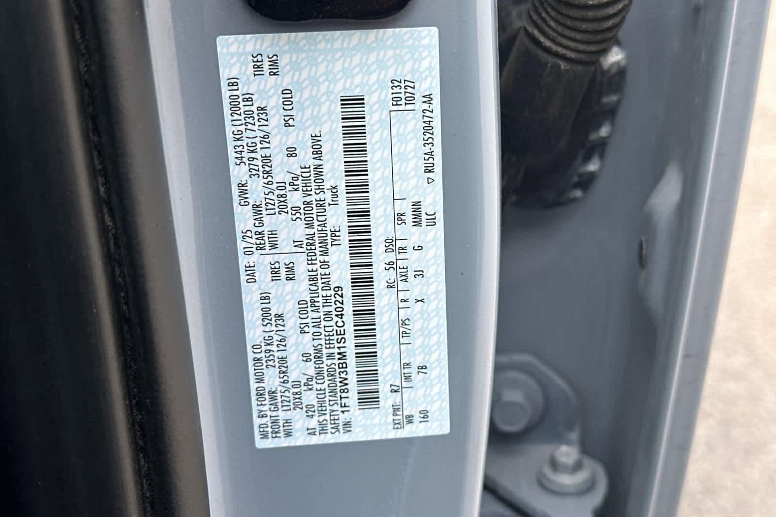 Certified 2025 Ford F350 Platinum AWD/4WD image 28