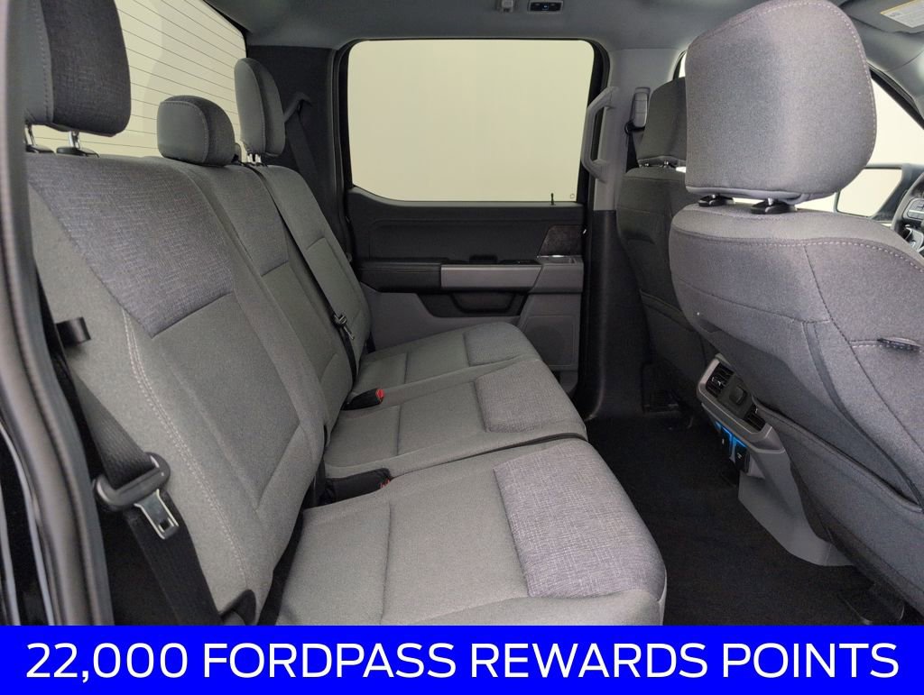 Certified 2025 Ford F150 Lightning XLT image 18