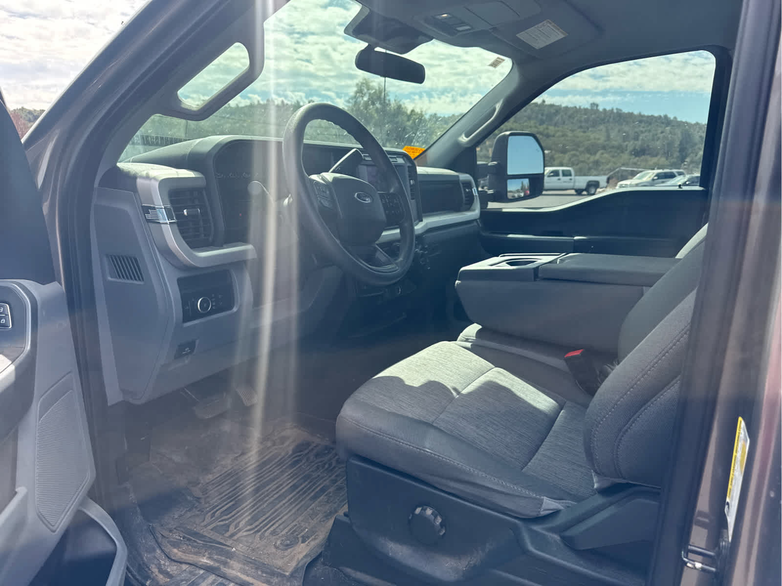 Certified 2023 Ford F250 XL w/ STX Appearance Package AWD/4WD image 10