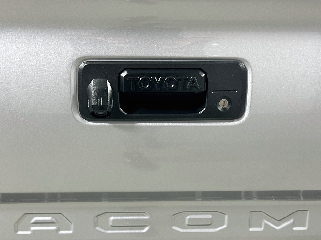 Used 2019 Toyota Tacoma TRD Off-Road AWD/4WD image 24