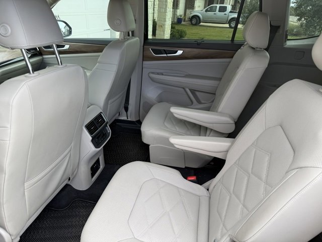 Used 2024 Volkswagen Atlas SE image 4