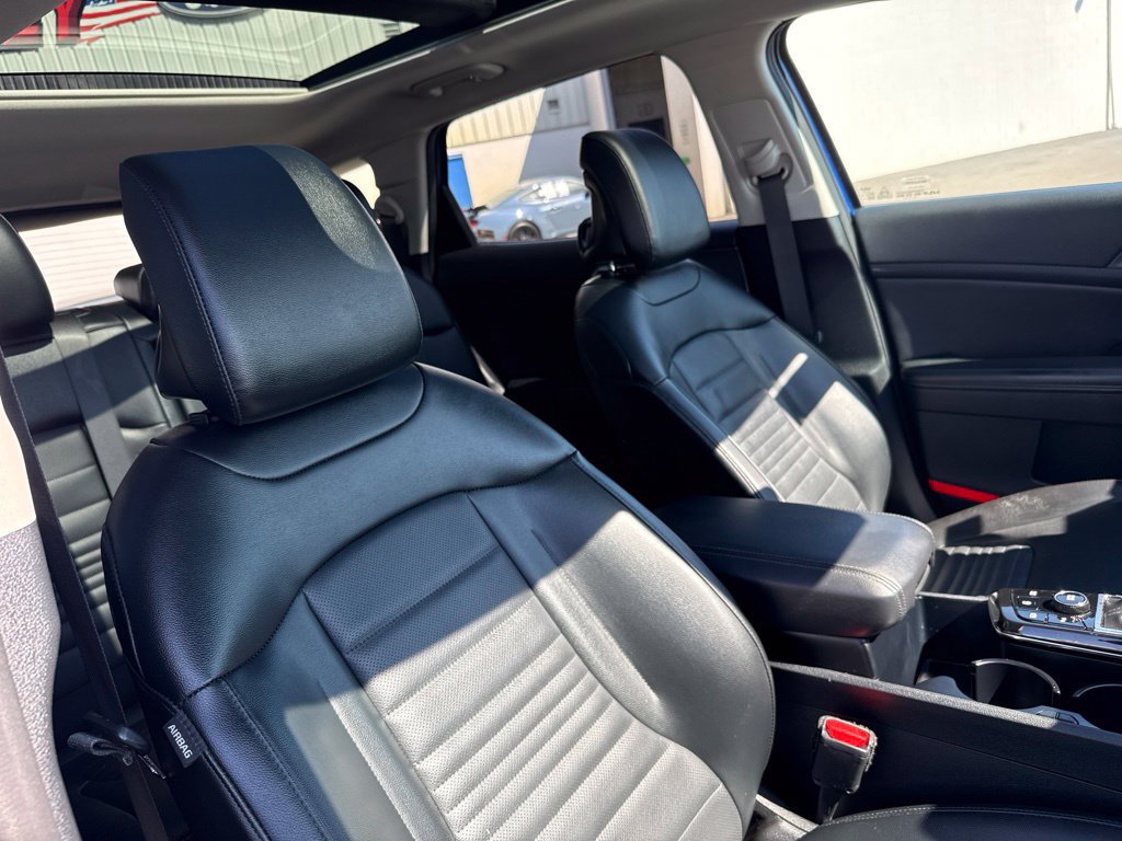 Used 2023 Kia Sportage SX FWD image 43