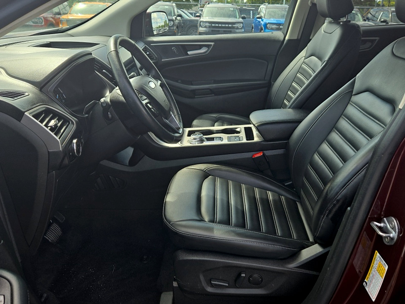 Certified 2024 Ford Edge SEL w/ Convenience Package AWD/4WD image 11