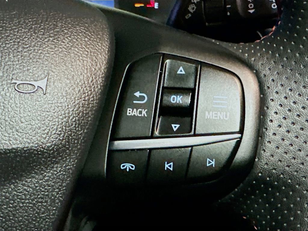 Certified 2024 Ford Escape ST-Line image 32